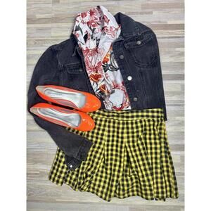 Vintage-Inspired Floral Button Up Shirt Red Botanical Short Sleeve Collared  L